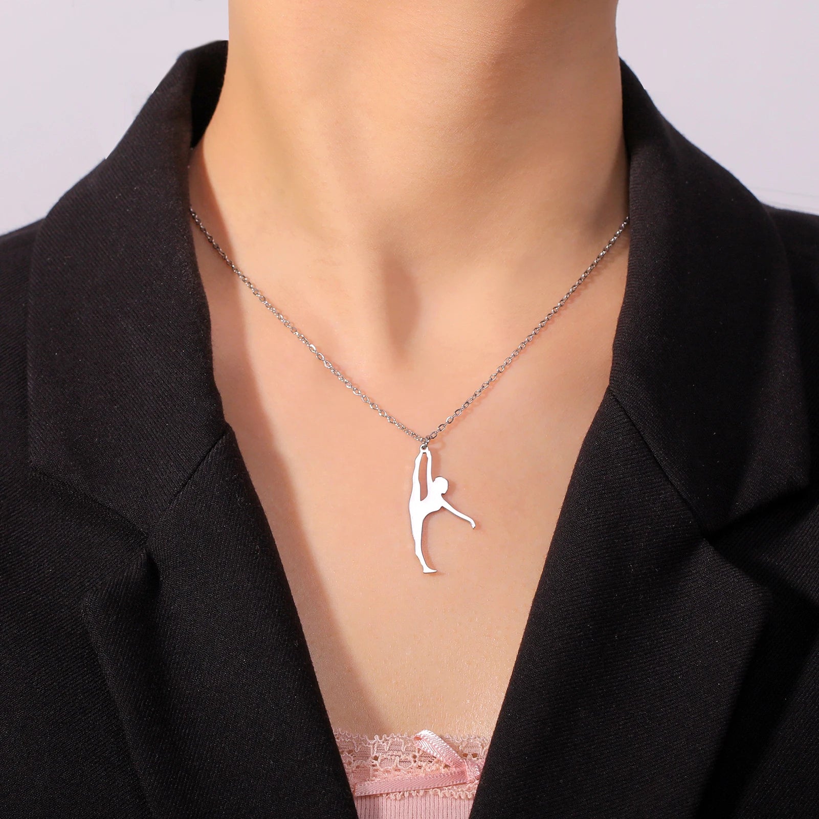 Collar de gimnasia rítmica para mujer,tendencia de 2026, joyeria de acero .